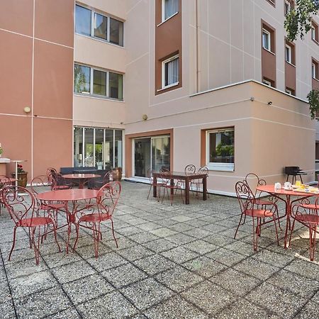 Hotel Cinepole - Proche Paris Joinville-le-Pont Buitenkant foto