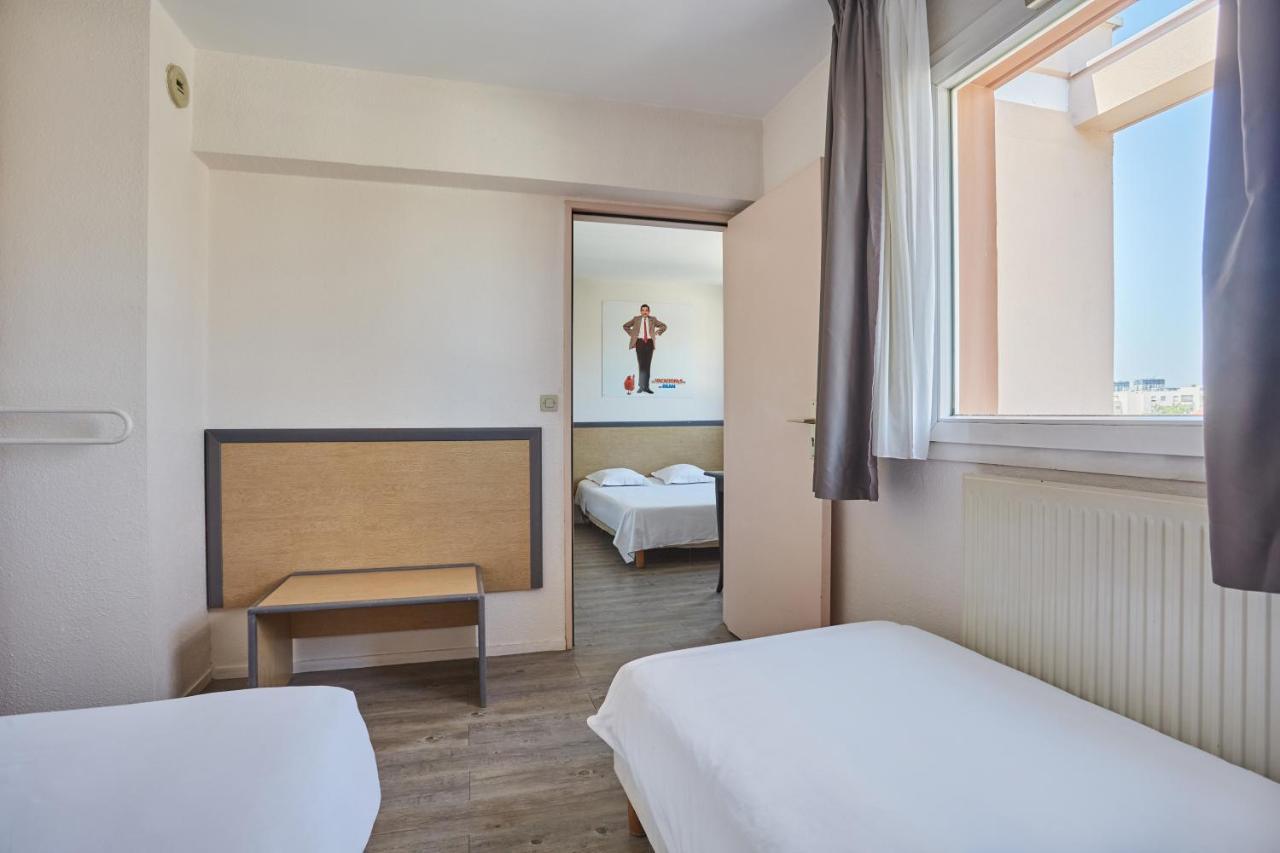 Hotel Cinepole - Proche Paris Joinville-le-Pont Buitenkant foto