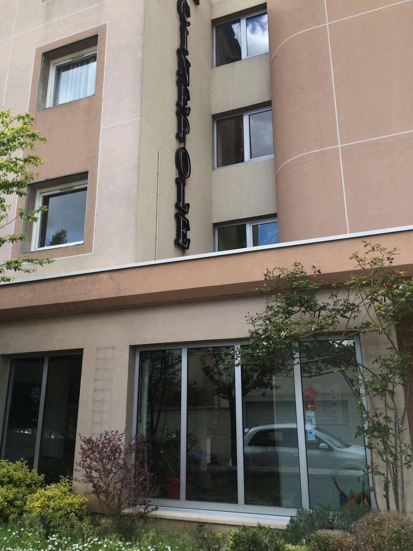 Hotel Cinepole - Proche Paris Joinville-le-Pont Buitenkant foto
